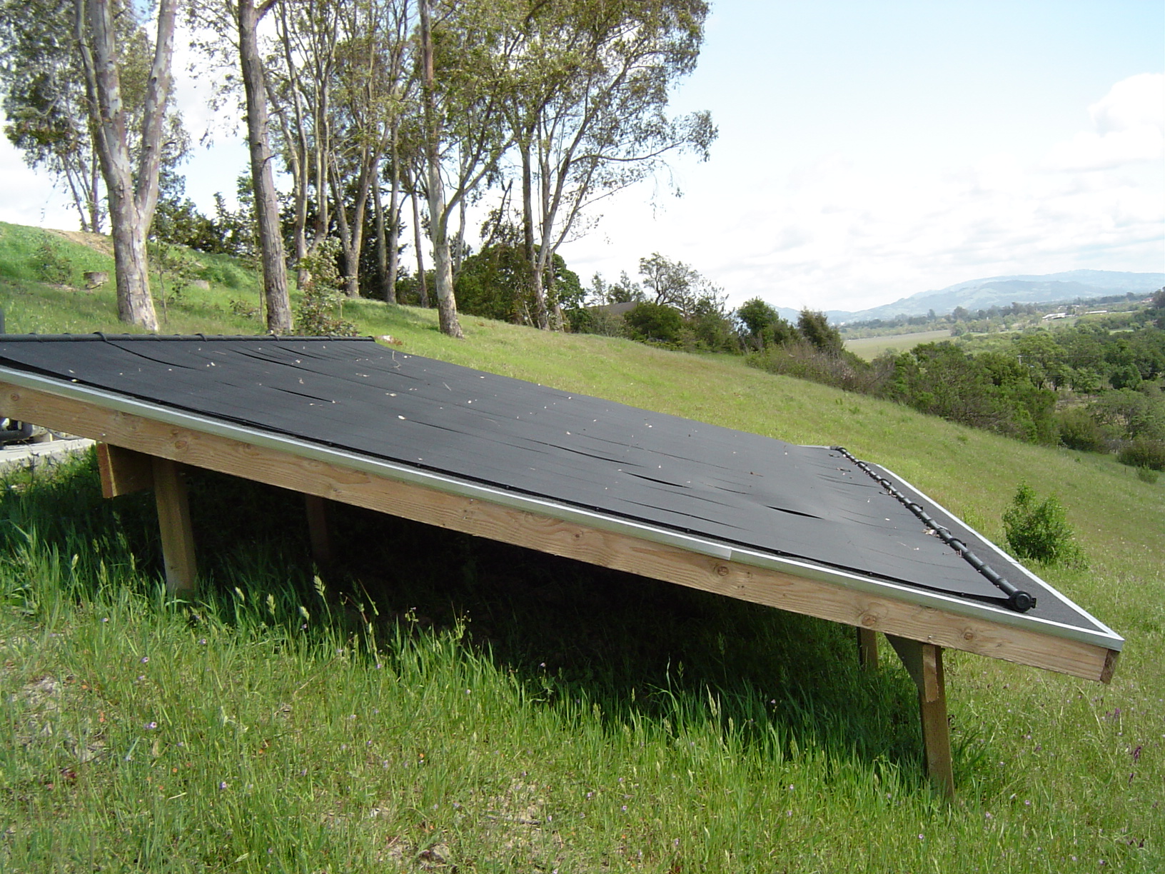 Ground-Mounted Solar Panels - North Bay Aquatics